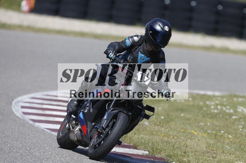 /07 09.04.2026 Cornu Master School ADR/Gruppe gruen/17